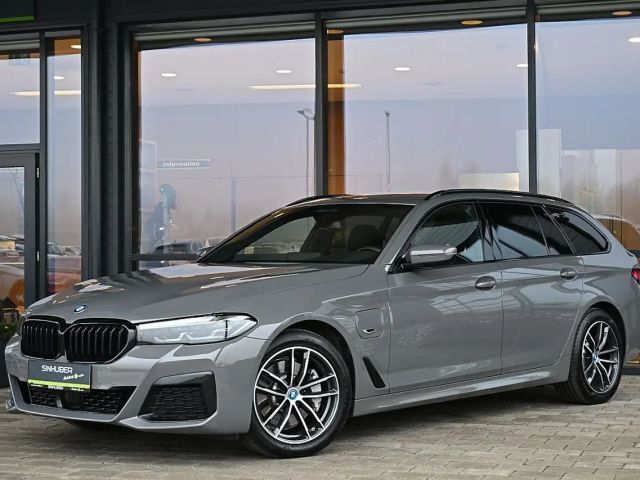 BMW 530 530e M-Sport Touring xDrive