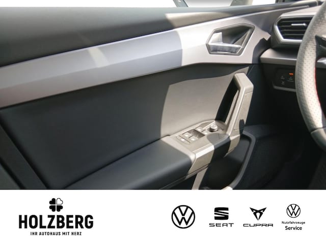 Seat Leon 1.5 eTSI DSG FR-lijn