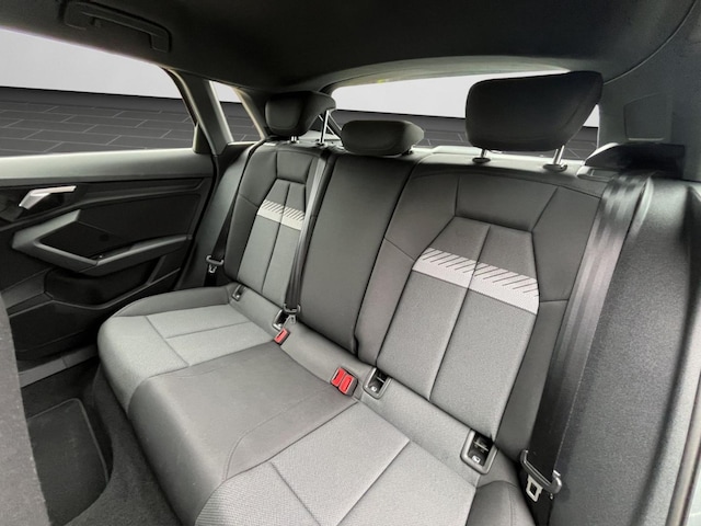 Audi A3 35 TFSI S-Line S-Tronic Sportback