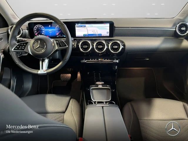 Mercedes-Benz A 180 Progressive