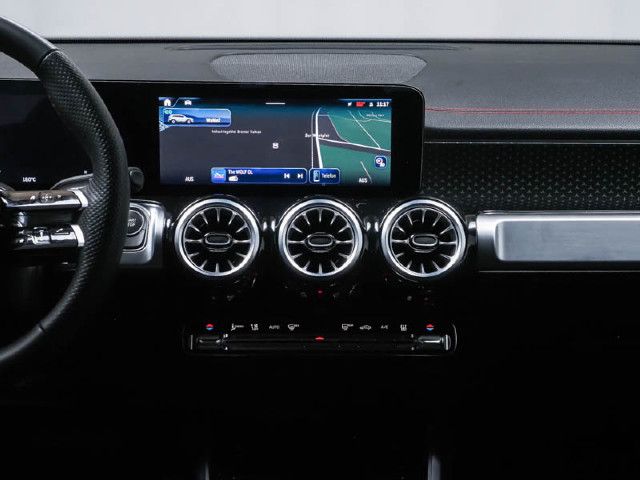 Mercedes-Benz EQB 300 4MATIC