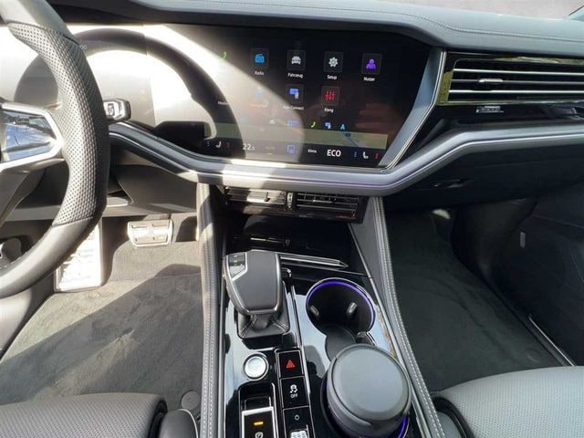 Volkswagen Touareg R-Line Style