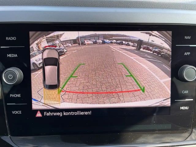 Volkswagen Taigo 1.0 TSI R-Line