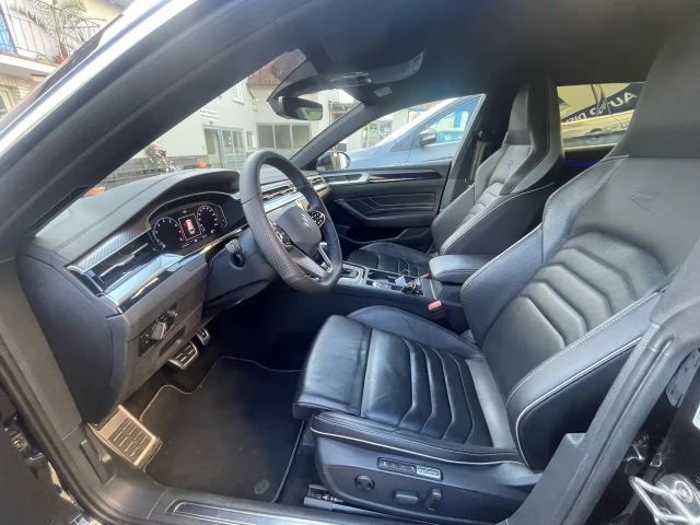 Volkswagen Arteon R-Line