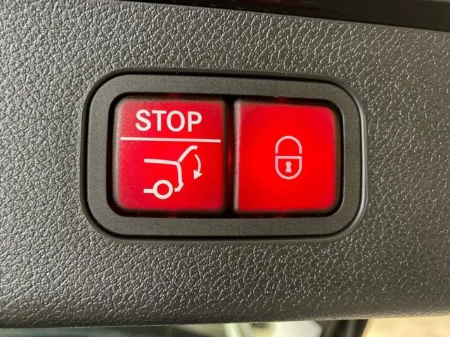 Mercedes-Benz E 220 AVANTGARDE E 220 d Estate