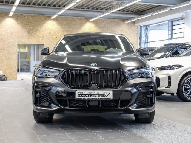 BMW X6 Coupé M50i
