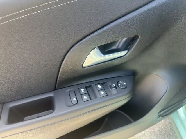 Opel Corsa 1.2 YES SONDERMODELL DAB*LED*SHZ+LHZ*PDC