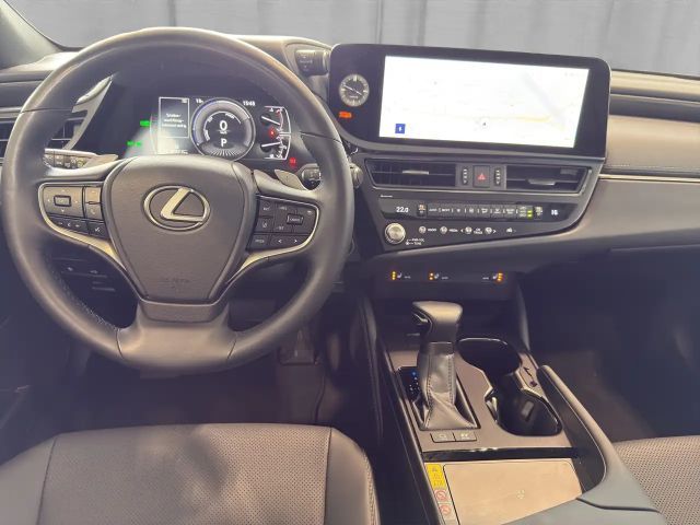 Lexus ES Business Line
