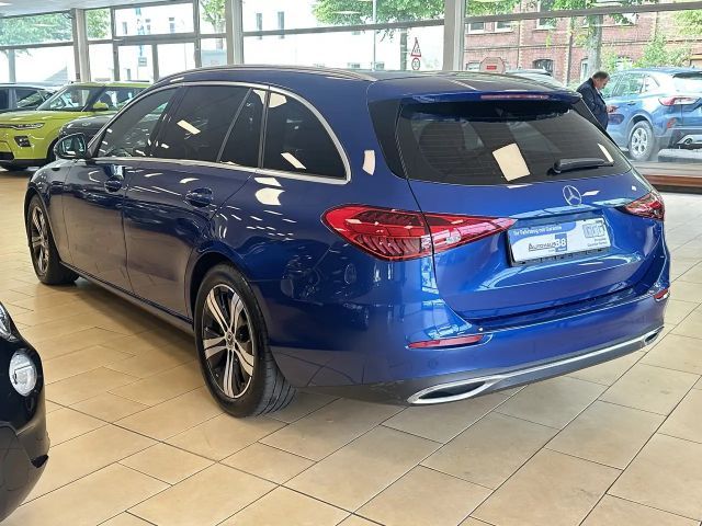 Mercedes-Benz C 200 AVANTGARDE