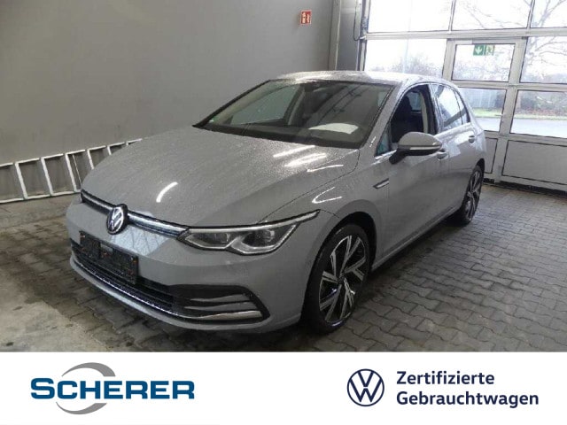 Volkswagen Golf 1.5 eTSI DSG Sport Style