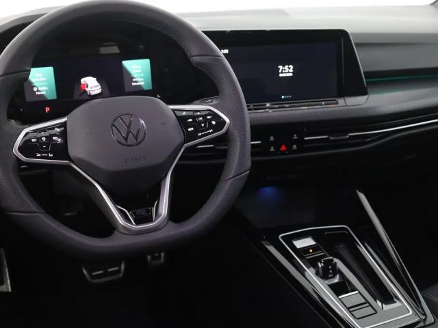 Volkswagen Golf DSG R-Line