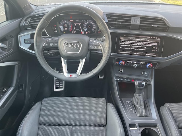 Audi Q3 35 TFSI S-Line S-Tronic