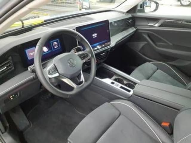 Volkswagen Passat *AHK*ACC*NAVI*KAMERA*LED*APP CONNECT*