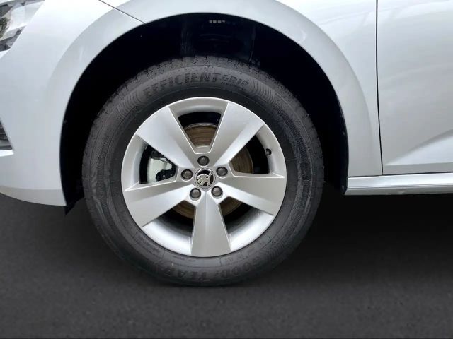 Skoda Kamiq Essence TSI