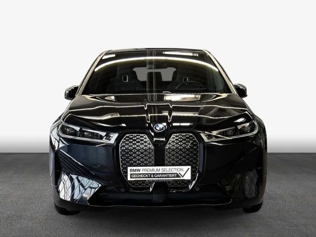 BMW iX xDrive40