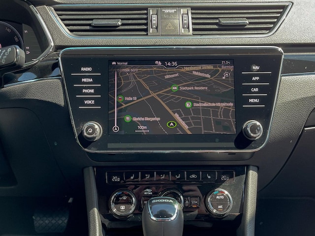 Skoda Superb 2.0 TSI Combi