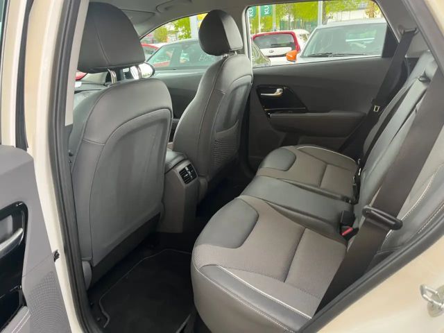 Kia Niro e- 64 kWh *Navi*Kamera*Garantie*CCS