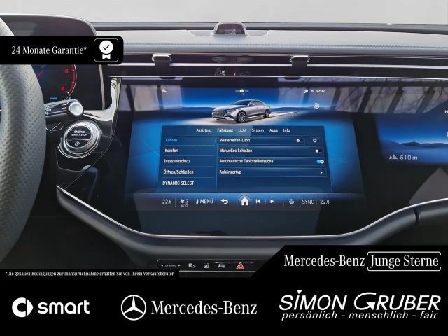 Mercedes-Benz E 220 AMG Line E 220 d Sedan