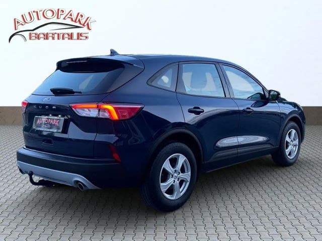 Ford Kuga Cool & Connect Hybrid
