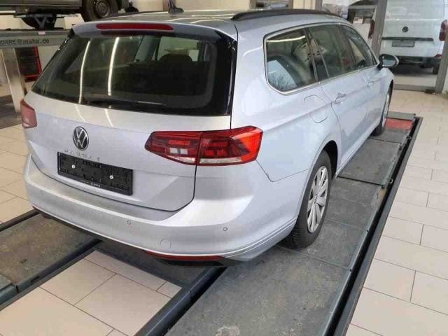 Volkswagen Passat 2.0 TDI Business DSG Variant