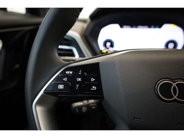 Audi Q4 e-tron SUV 45 e-tron Audi Q4 e-tron