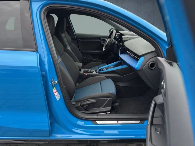 Audi A3 45 TFSI Hybride S-Line Sedan