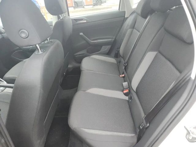 Volkswagen Polo 1.0 TSI DSG IQ.Drive