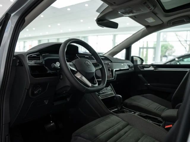 Volkswagen Touran 1.5 TSI DSG Highline