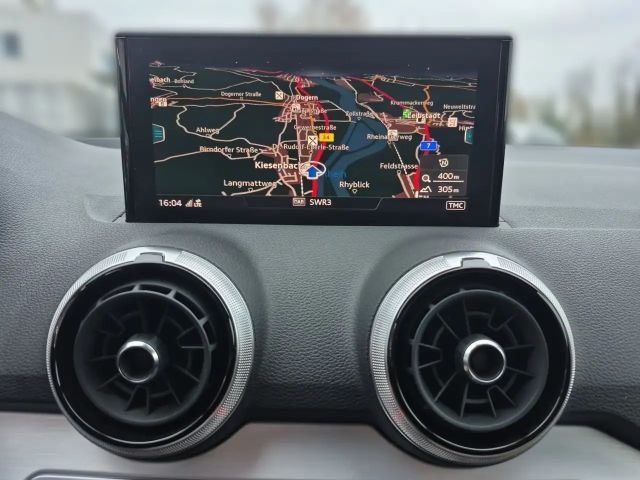 Audi Q2 35 TFSI S-Line