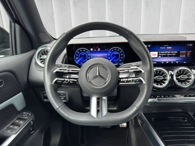 Mercedes-Benz EQB 350 4MATIC AMG Line