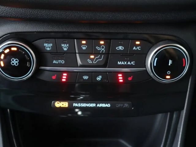 Ford Puma EcoBoost Titanium