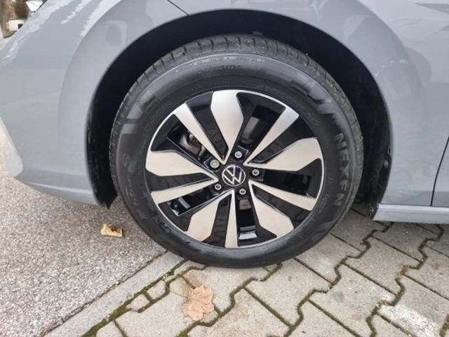 Volkswagen Golf 1.5 eTSI Golf VIII