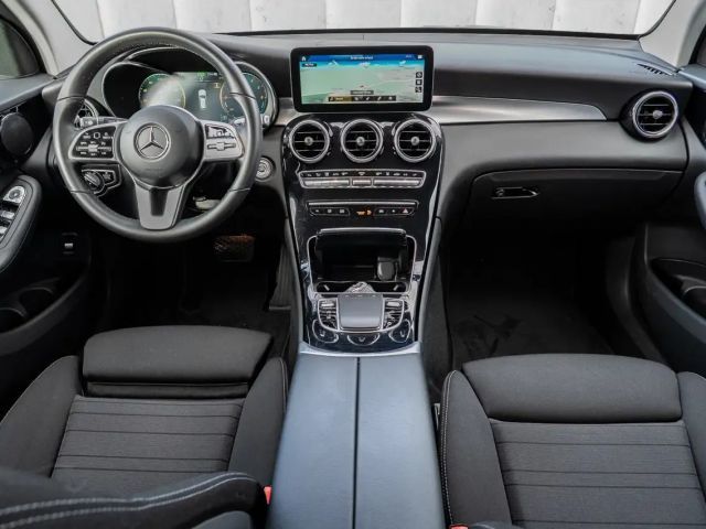Mercedes-Benz GLC 300 4MATIC