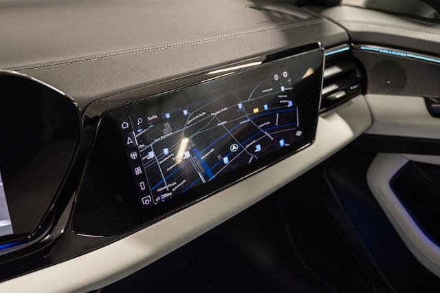 Audi A6 e-tron Avant Quattro