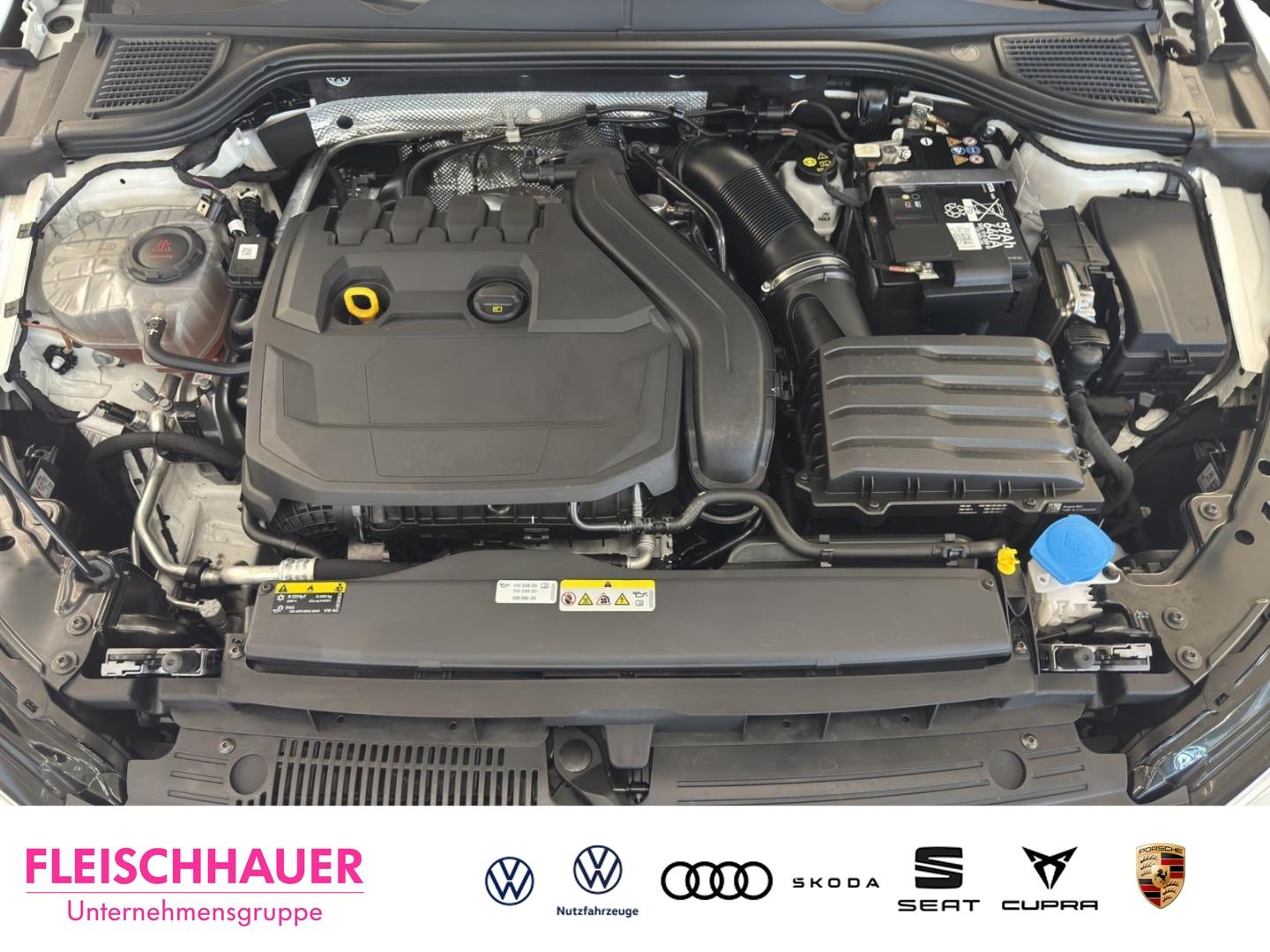 Volkswagen Golf 1.5 eTSI Golf VIII Style