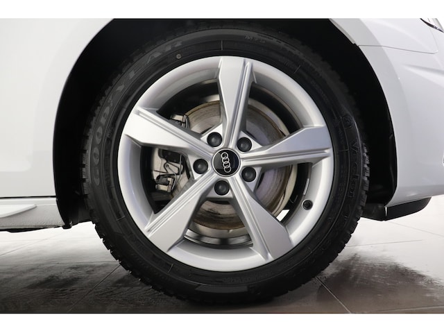 Audi A4 35 TFSI Avant S-Tronic