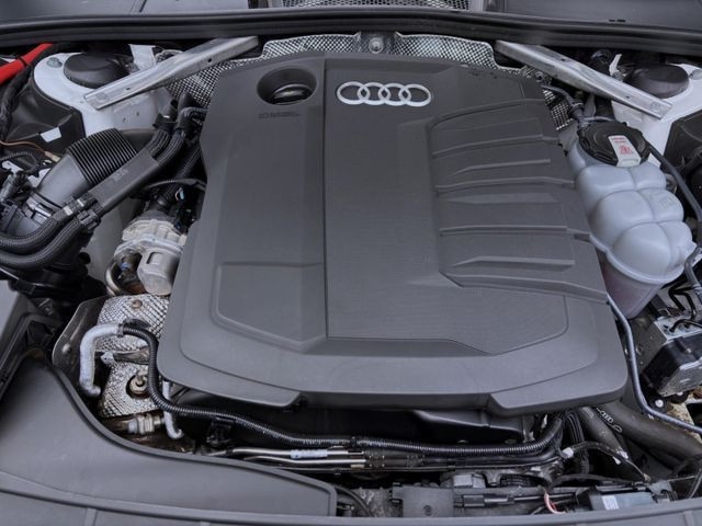 Audi A4 40 TDI Avant S-Line S-Tronic
