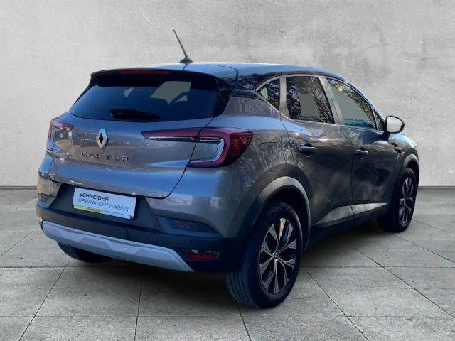 Renault Captur Evolution TCe 140