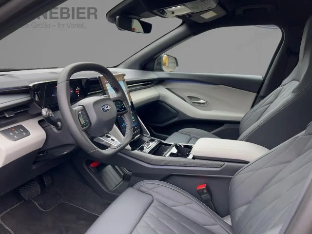 Ford Capri AWD Premium