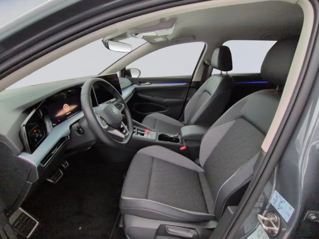 Volkswagen Golf 1.5 eTSI DSG Golf VIII Variant