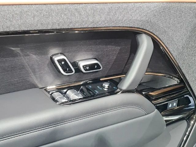 Land Rover Range Rover Sport D300 Dynamic SE