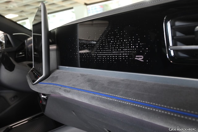 Volkswagen Passat DSG R-Line