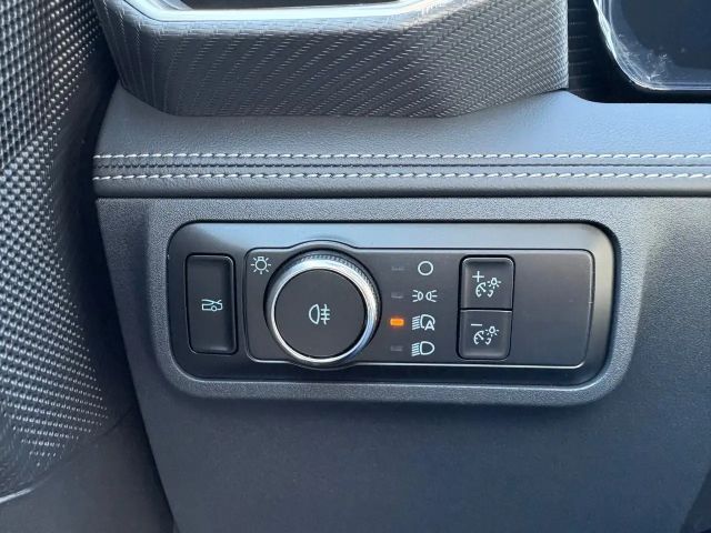 Ford Mustang Fastback GT 5.0 V8