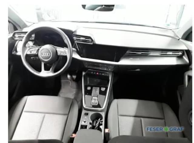 Audi A3 30 TDI S-Tronic Sedan