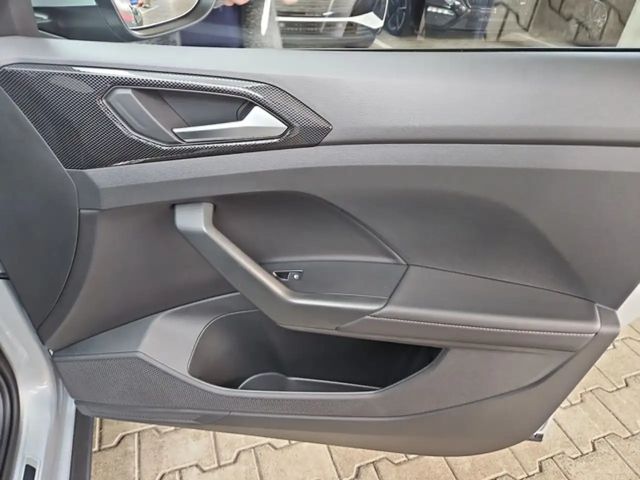 Volkswagen T-Cross IQ.Drive R-Line