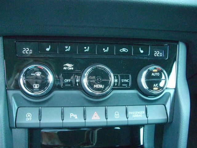 Skoda Karoq Selection