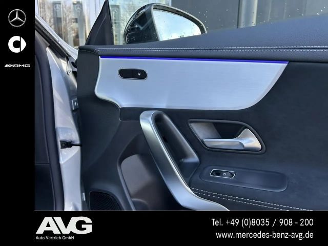 Mercedes-Benz CLA 200 AMG Line Shooting Brake