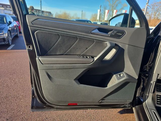 Volkswagen Tiguan 2.0 TSI DSG R-Line