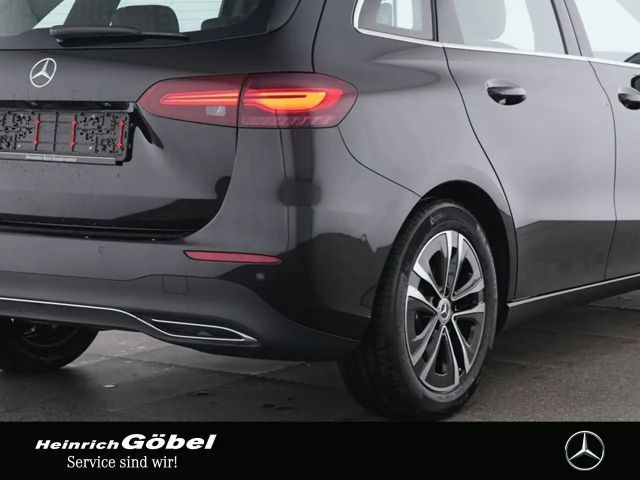 Mercedes-Benz B 180 Progressive Sedan