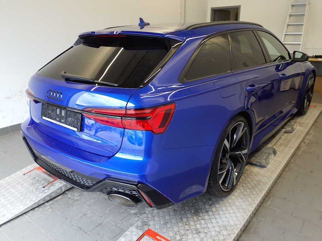 Audi RS6 Avant Quattro